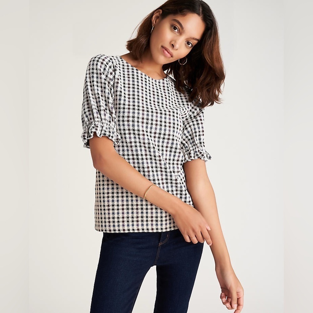 Ann Taylor Black and White Puff Sleeve Blouse
